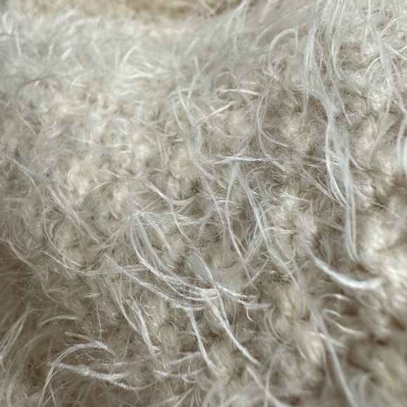 2bella Eyelash Knit Cardigan Sweater with Hand Warming Pockets and Belt, size L - Picture 8 of 8